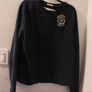 Abercrombie & Fitch Navy blue crewneck